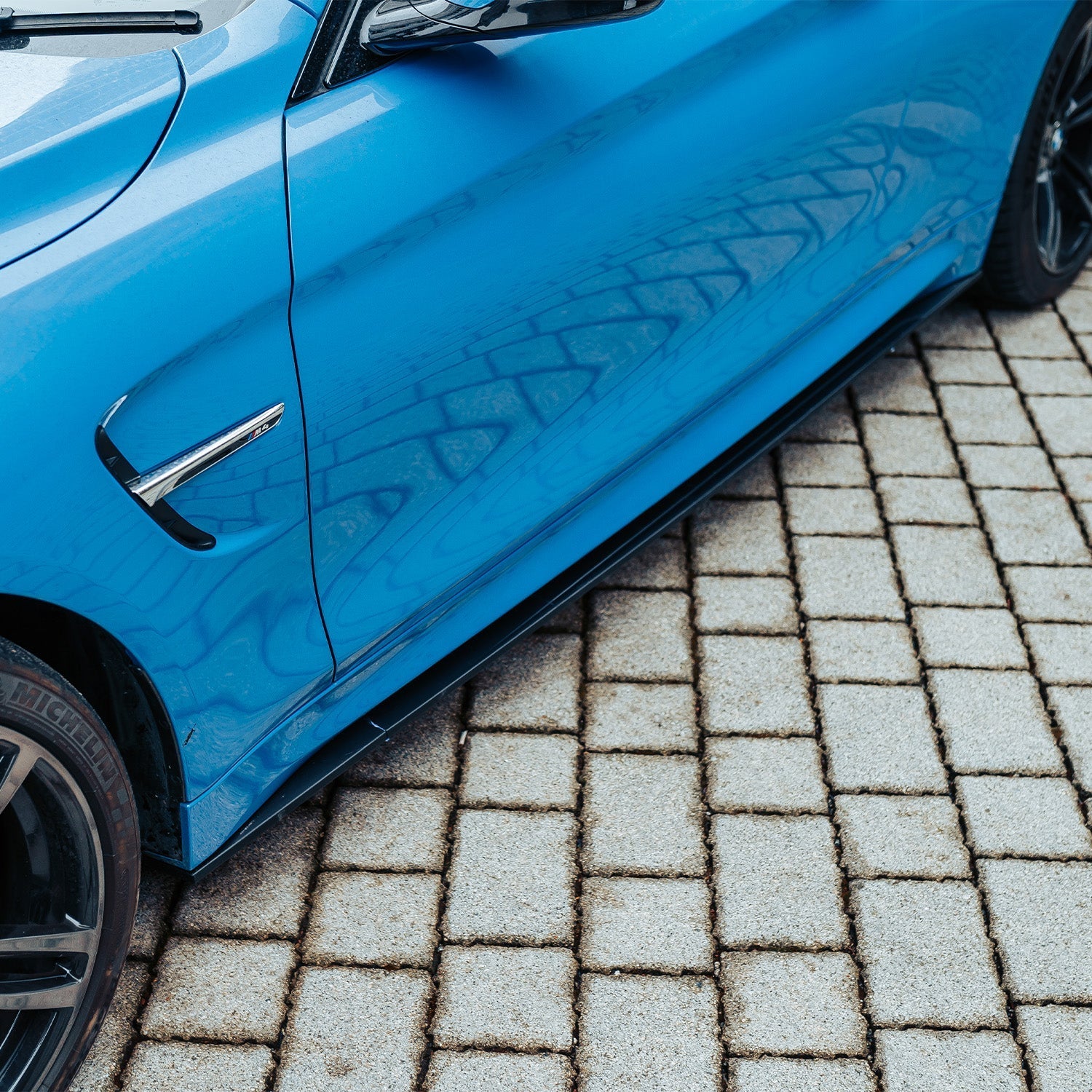 MHC+ BMW F80 M3 & F82/F83 M4 GTX Side Skirts In Pre Preg Carbon Fibre
